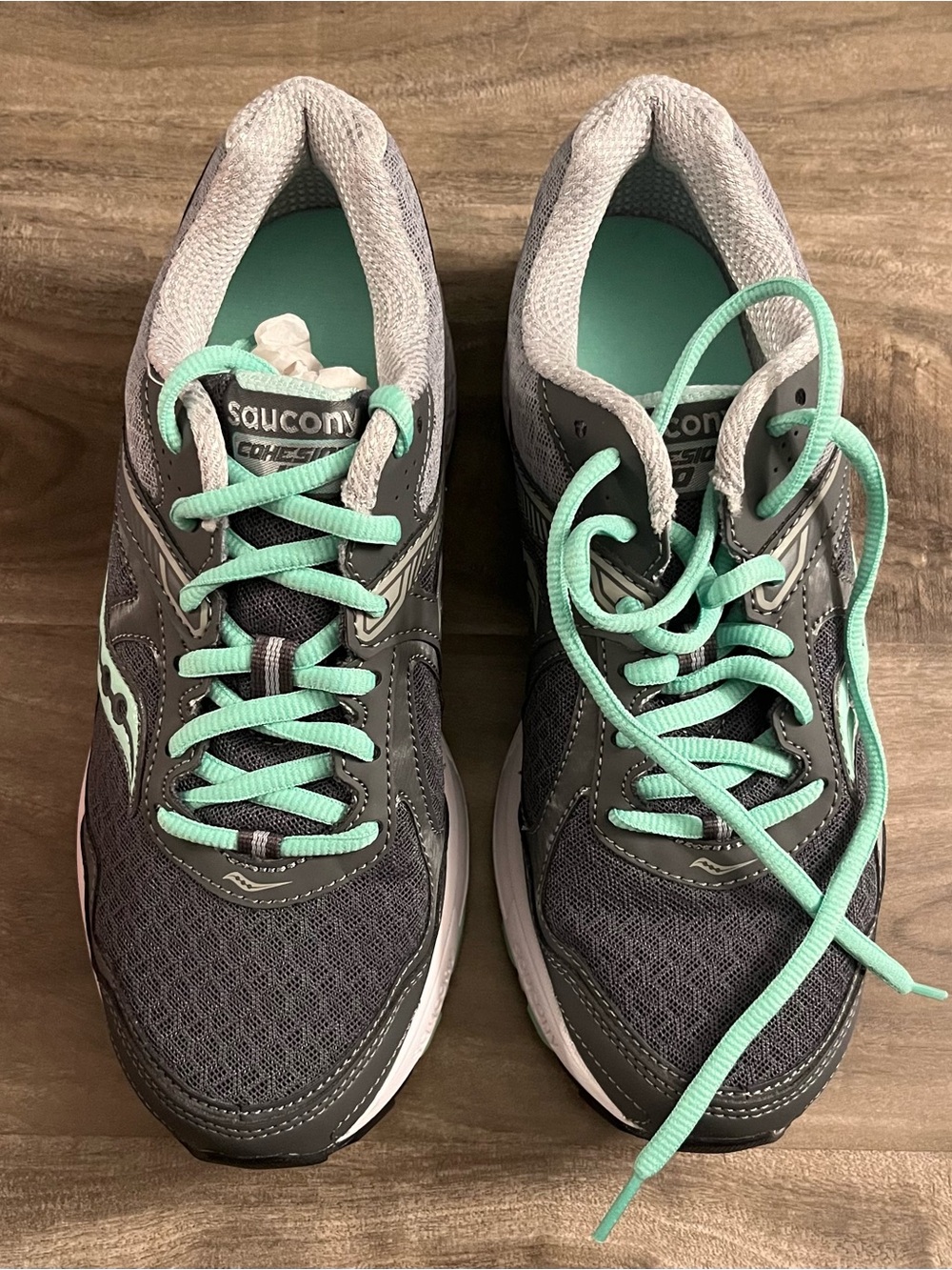 SAUCONY Women's Gray and Mint Lace-Up Running Sneakers 8.5 Wide 10086
